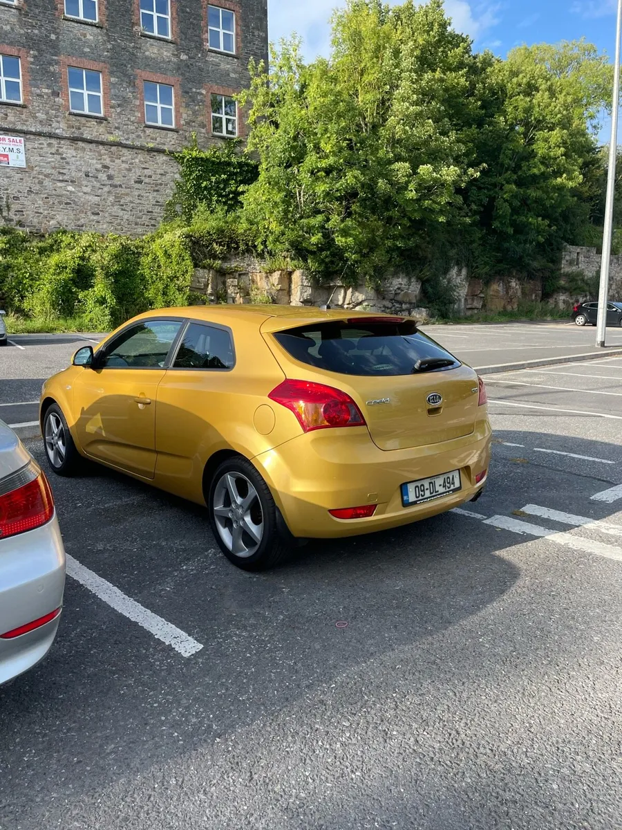 Kia Pro ceed 2009 - Image 2