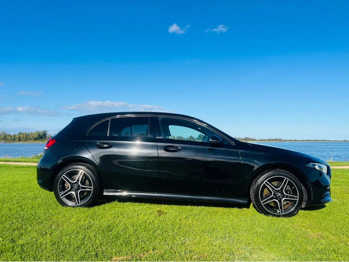 Mercedes-Benz A-Class 250 AMG LINE EDITION E - Image 3