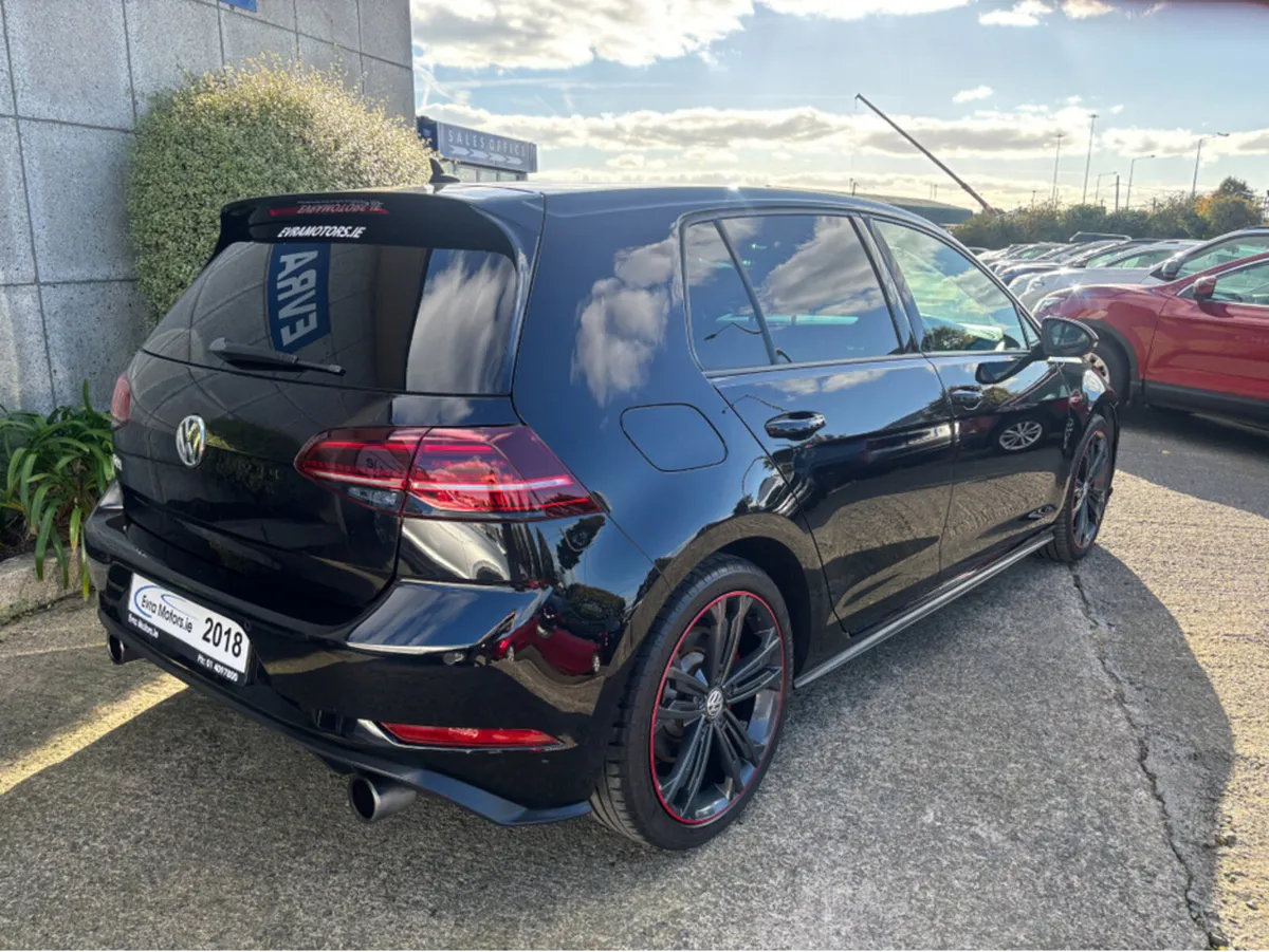 Volkswagen Golf GTI AUTOMATIC 2.0 PETROL //LOW MIL - Image 4