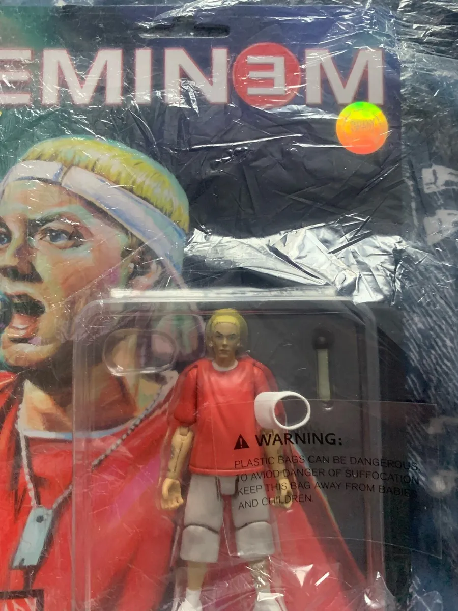 Eminem  figure new not open - Image 3