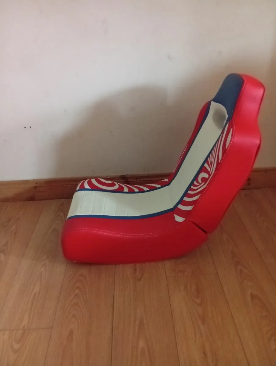 X-rocker Quality foldable gaming chair - Image 2