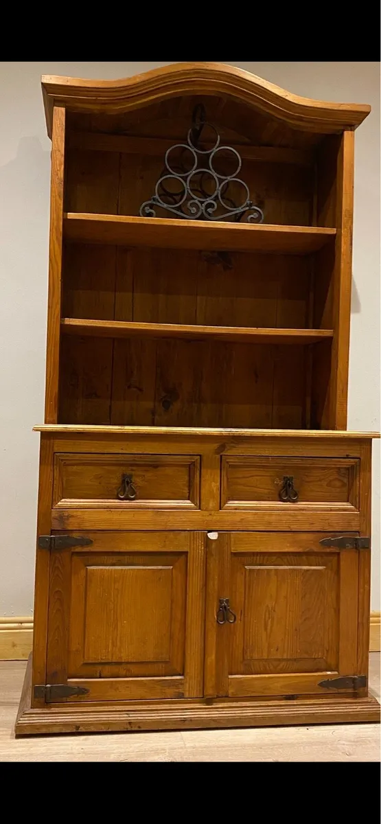 Mexican pine dresser - Image 1