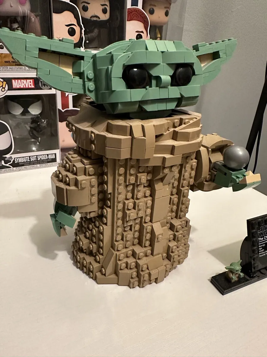 Lego Star Wars Baby Yoda Grogu - Image 1