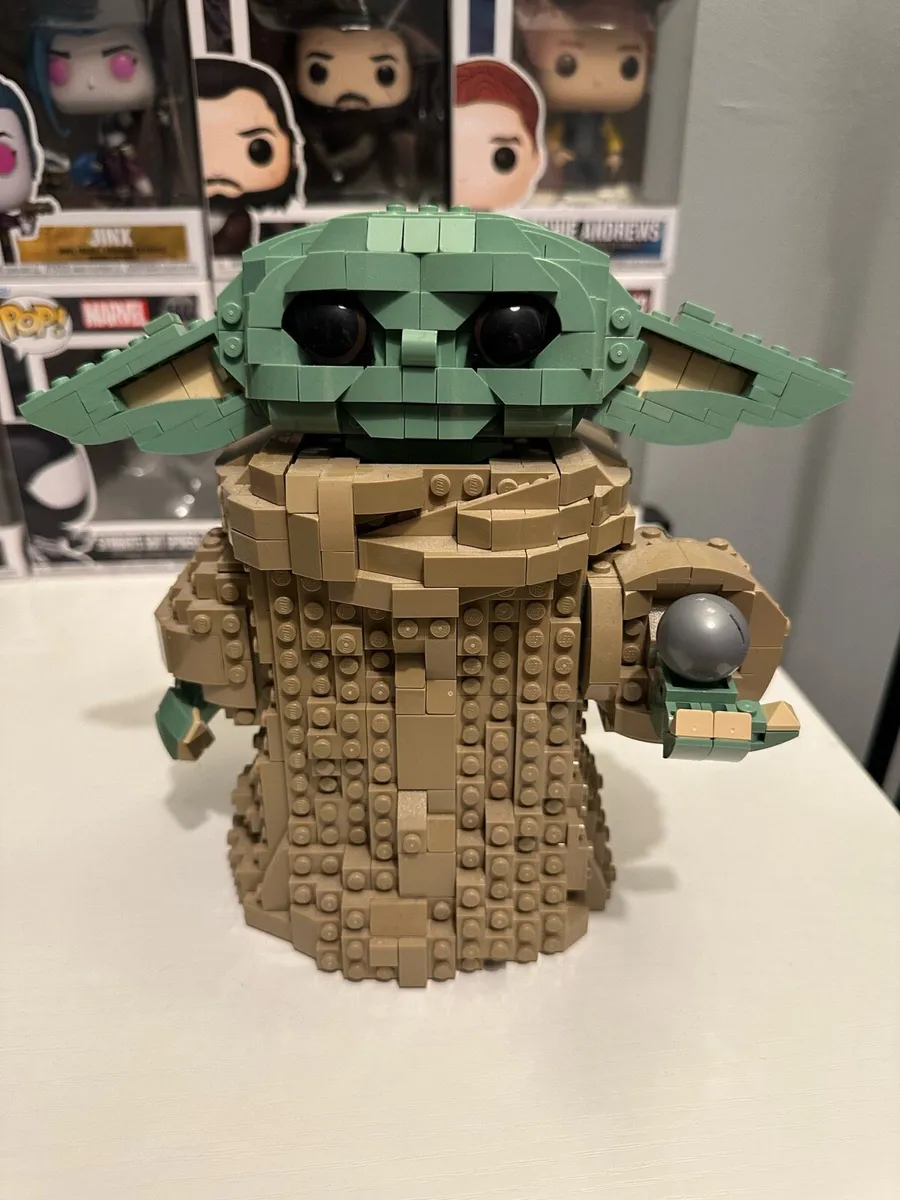 Lego Star Wars Baby Yoda Grogu - Image 4