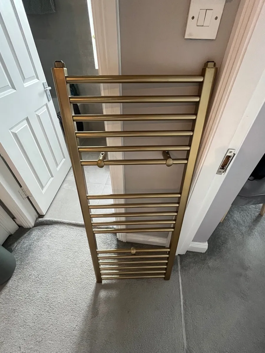 Towel warmer - Image 1