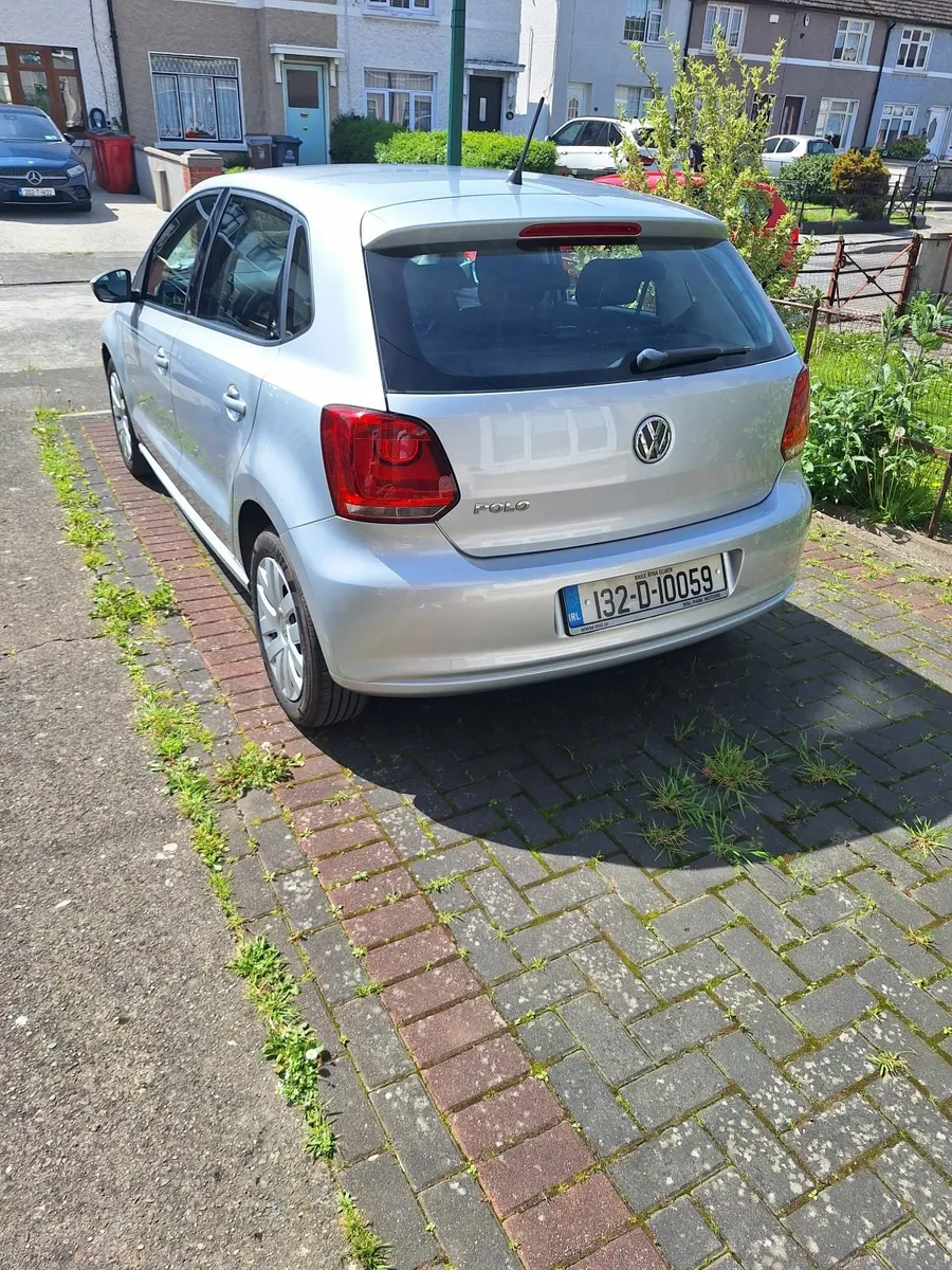 Volkswagen Polo 2013 - Image 2