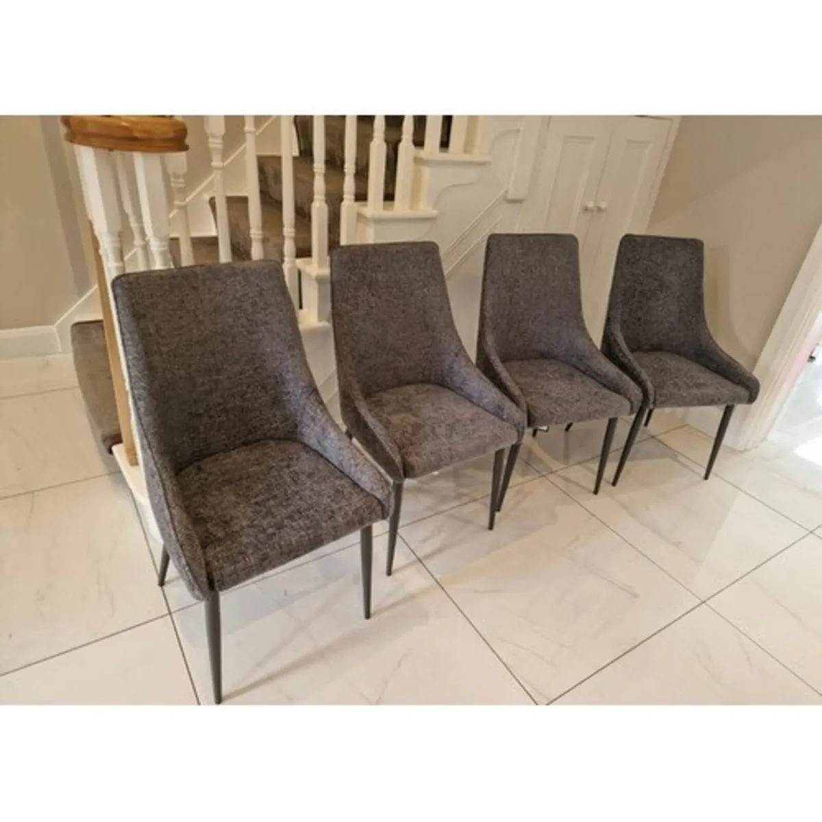 Dining chairs - Image 1