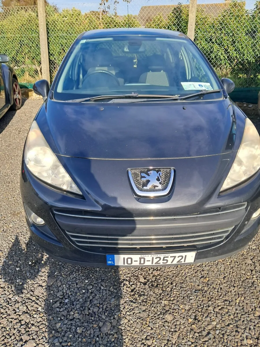 Peugeot 207 2010 - Image 1