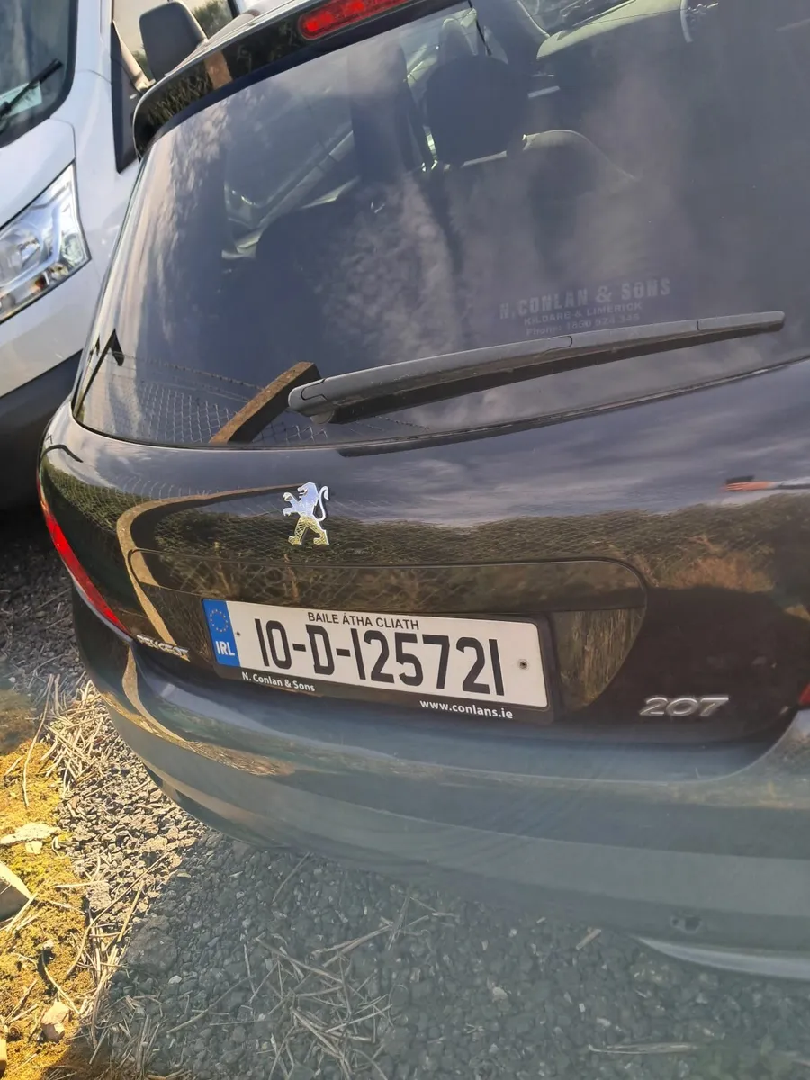 Peugeot 207 2010 - Image 2