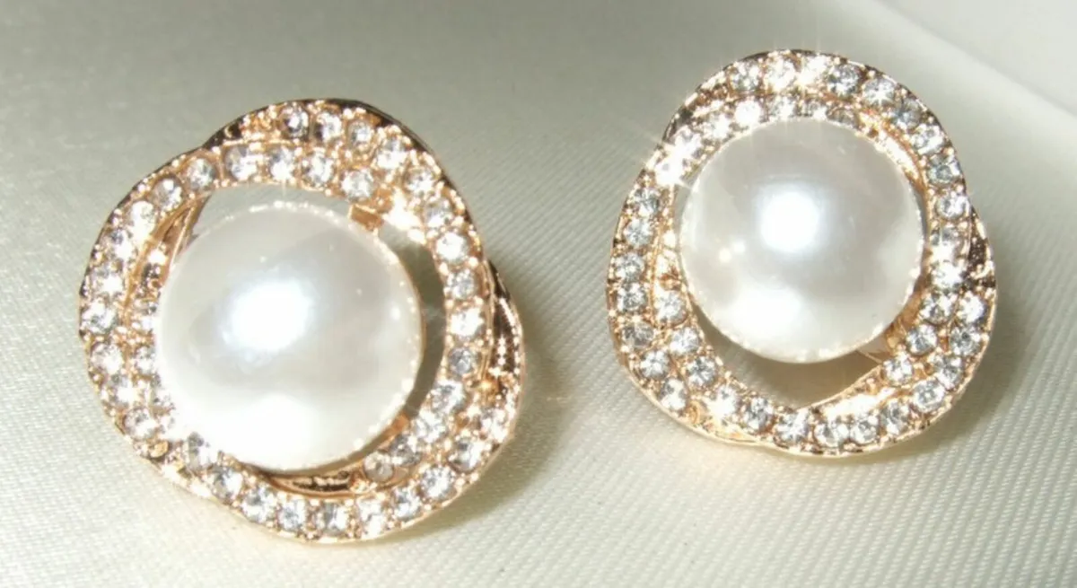 Harrods Ex Display Clip On Earrings - Image 3