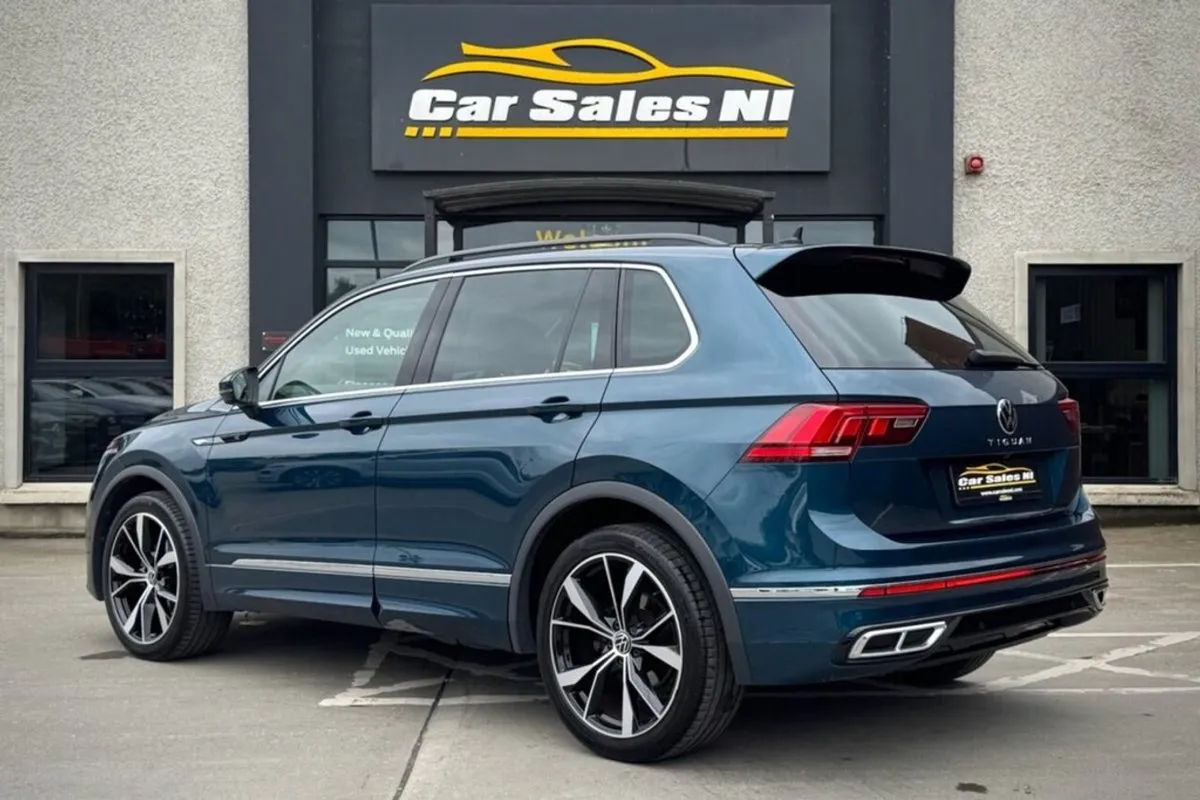 Volkswagen Tiguan 2.0 TDI R-line SUV 5dr Diesel D - Image 4