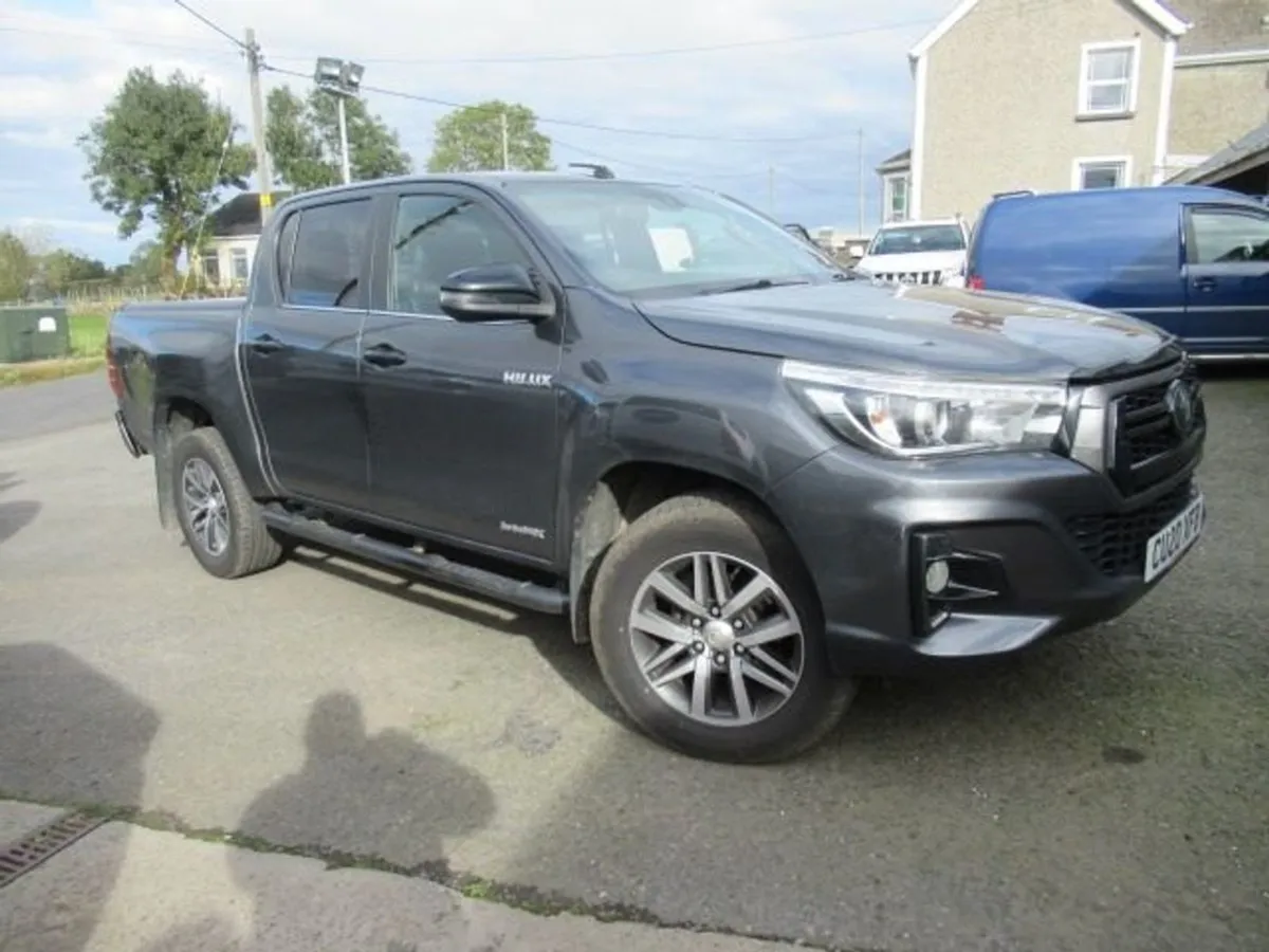 Toyota HiLux 2.4 D-4d Invincible X Pickup Double - Image 1