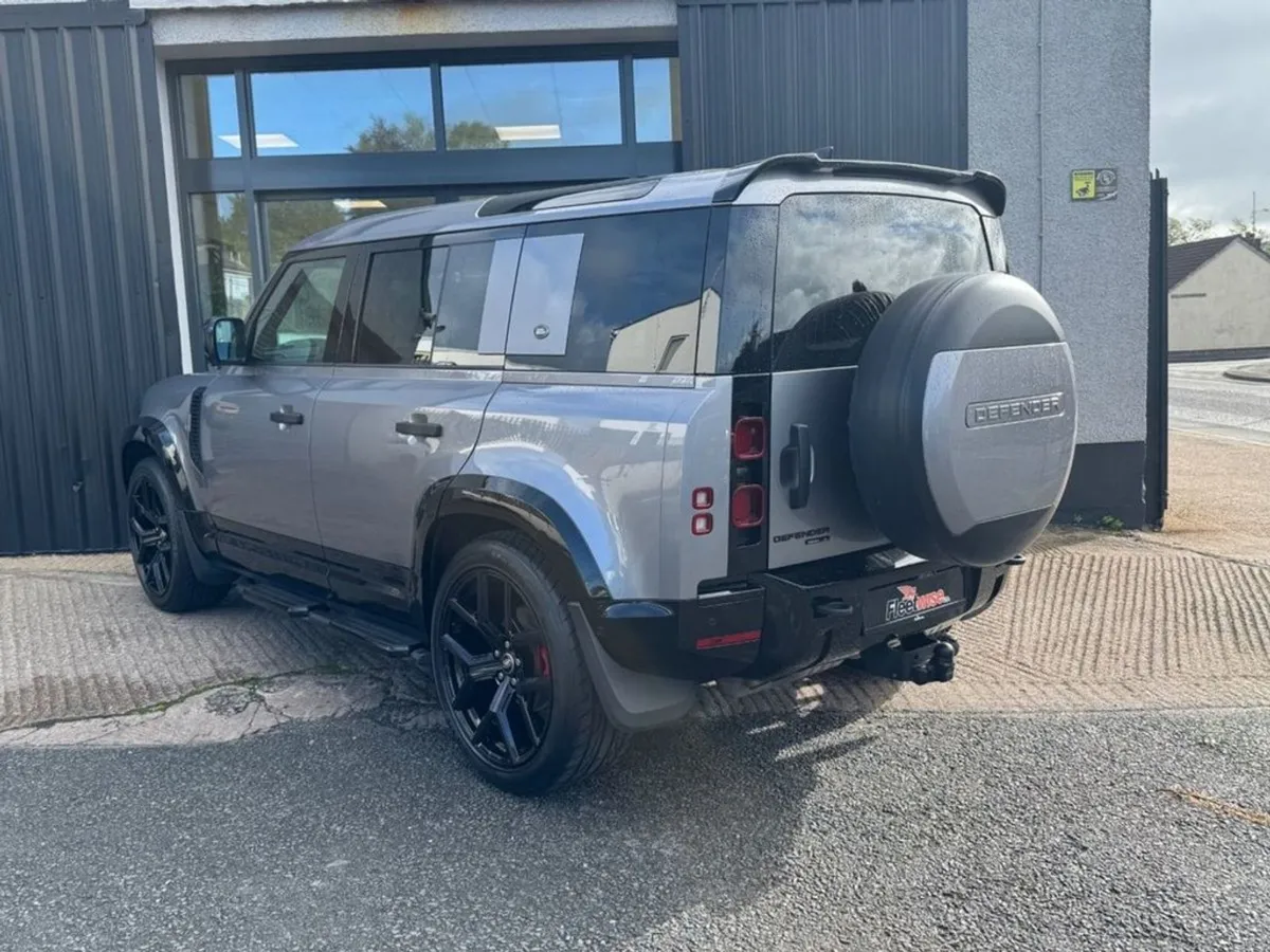 Land Rover Defender 2.0 SD4 S SUV 5dr Diesel Auto - Image 4