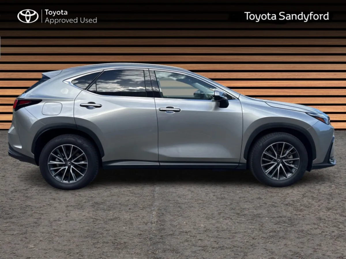 Lexus NX PHEV 4X4 EXECUTIVE // FULL LEATHER HEATED - Image 3