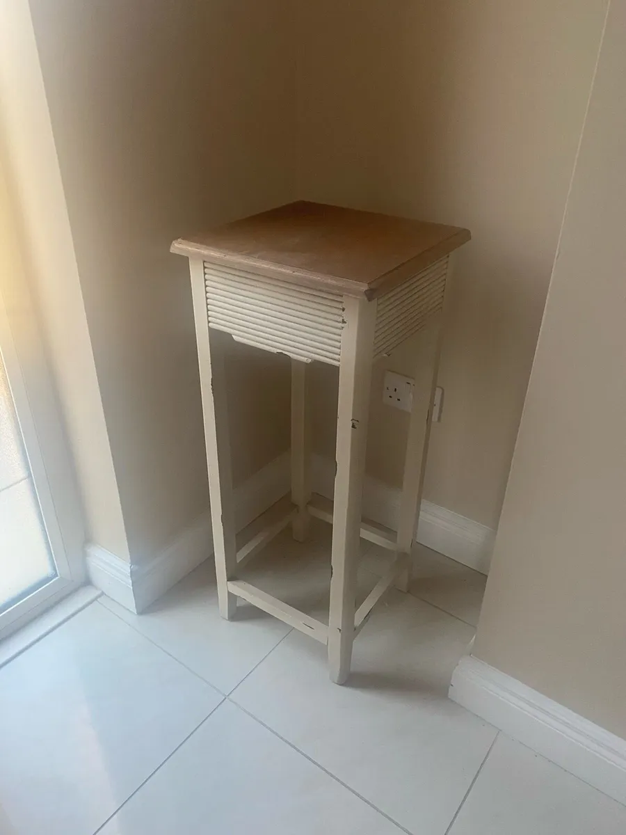 Table - Image 1