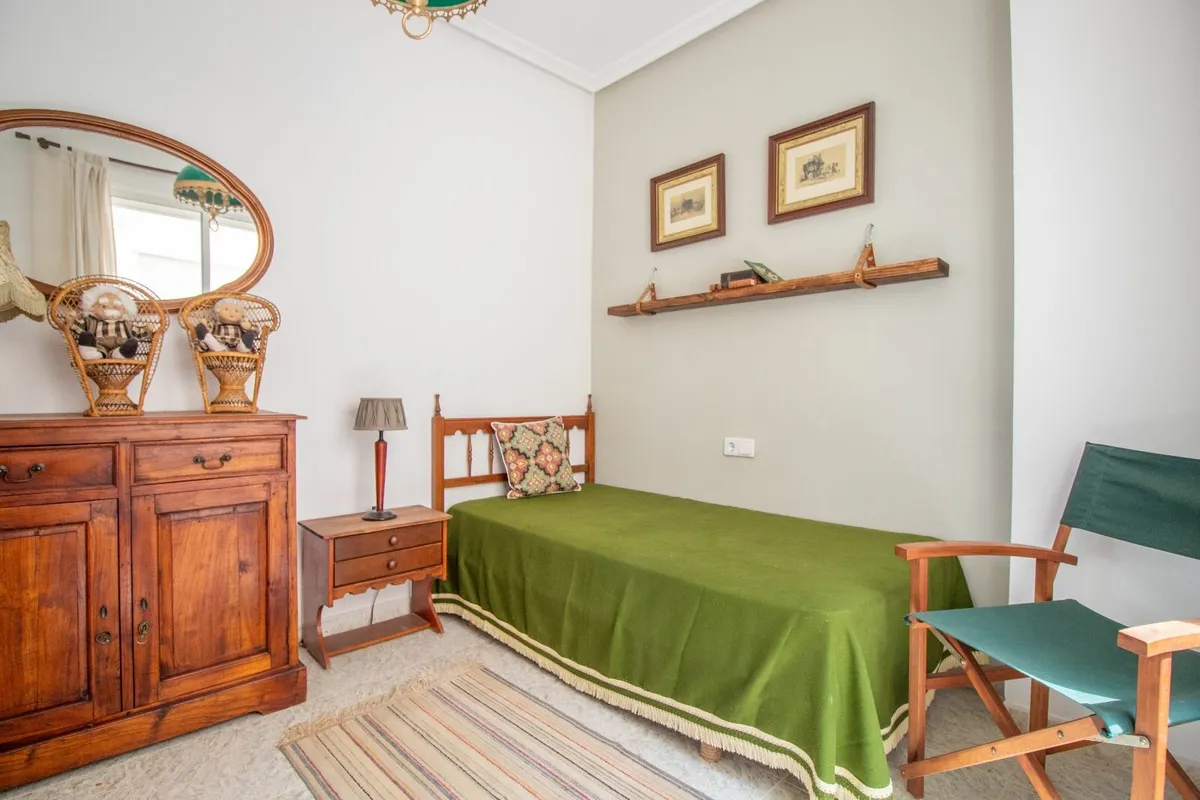 Apartment in Spain (Los Montesinos) - Image 2