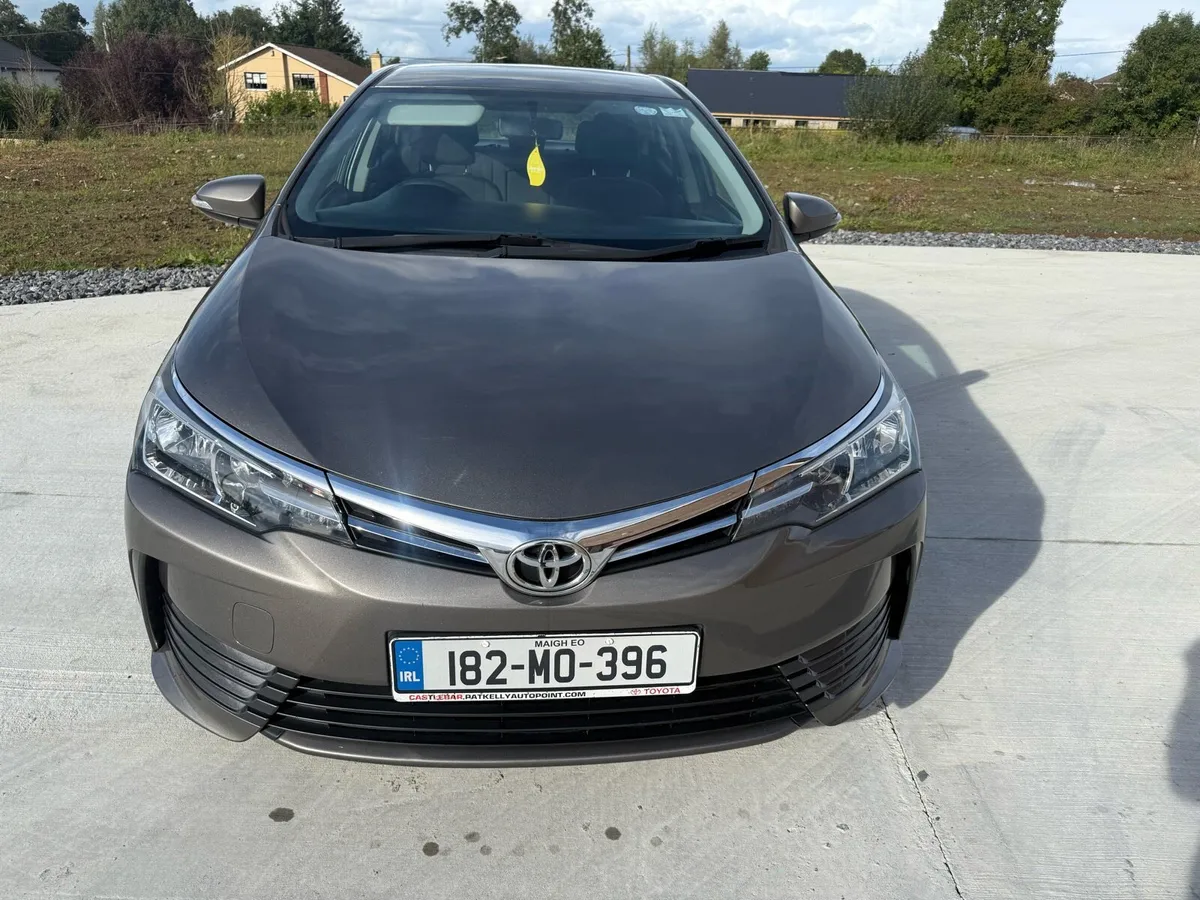 2018 Toyota Corolla 1.3 petrol - Image 2