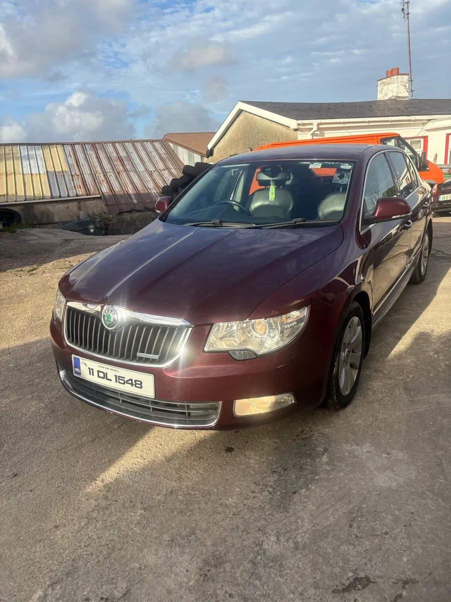 Skoda superb - Image 2