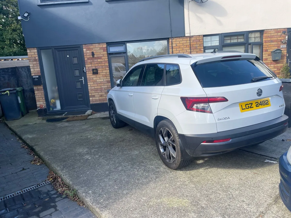 2018 Skoda karoq “dsg” bigger jeep - Image 2