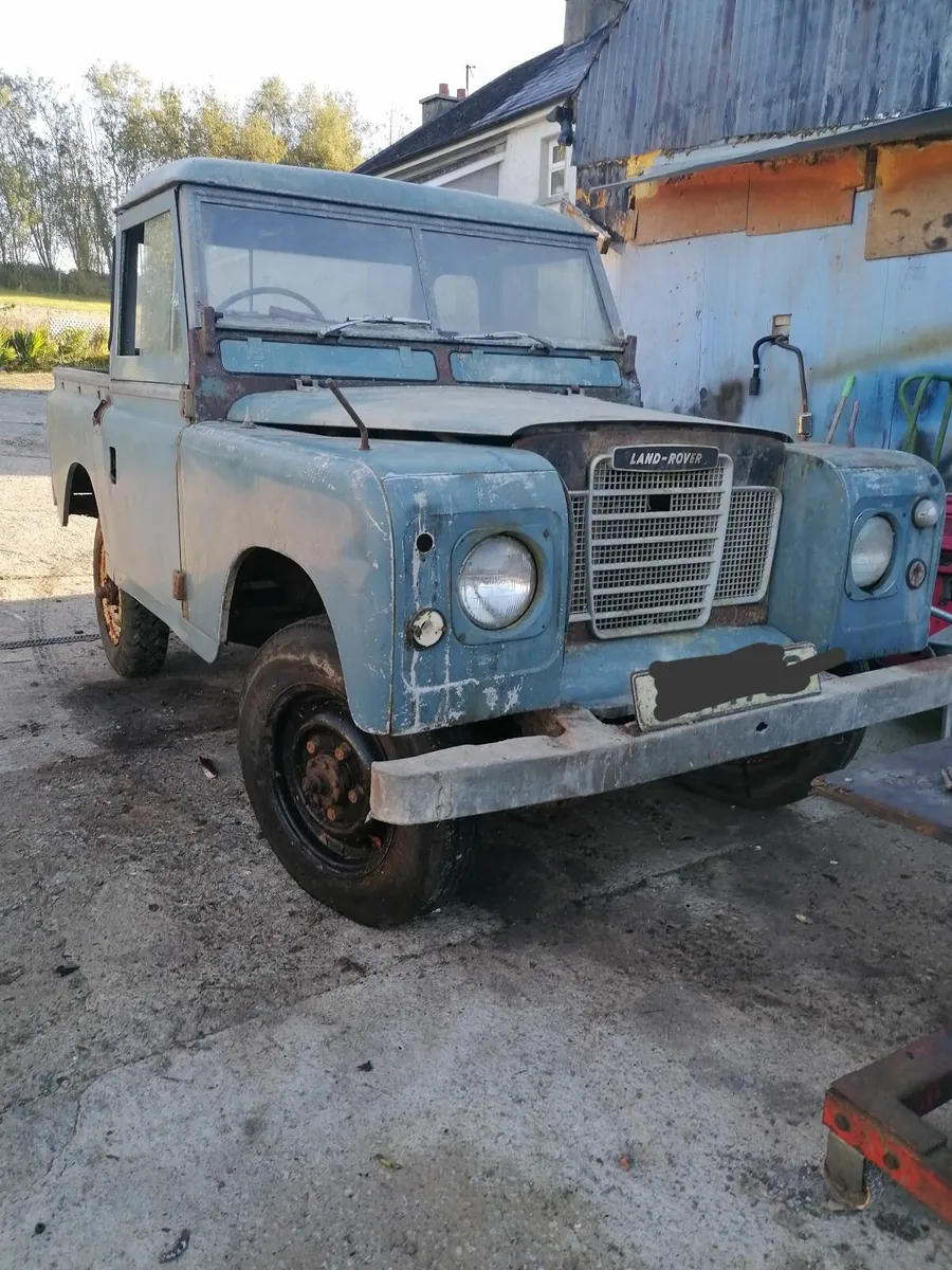 Land Rover SWB - Image 1