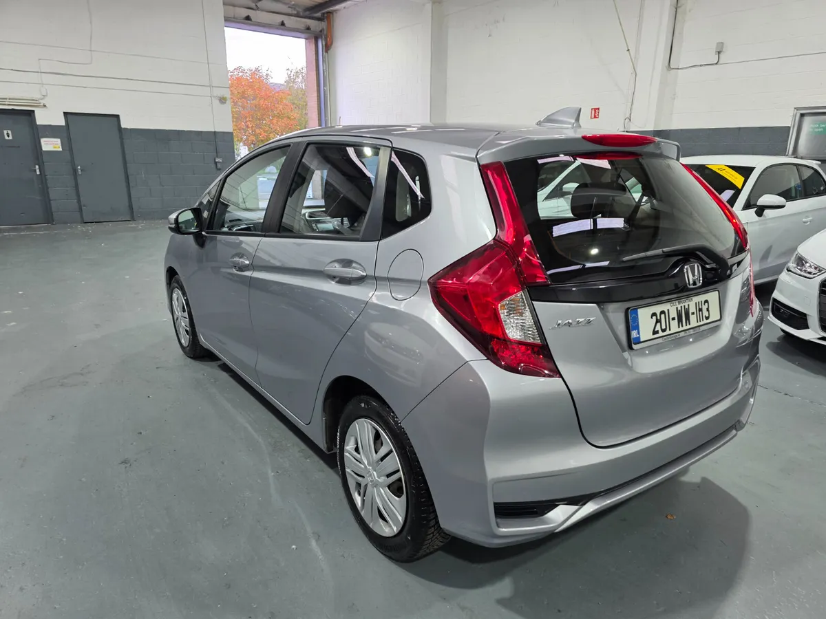 Honda Jazz 2020 Auto Irish Car 1 Owner - Image 4
