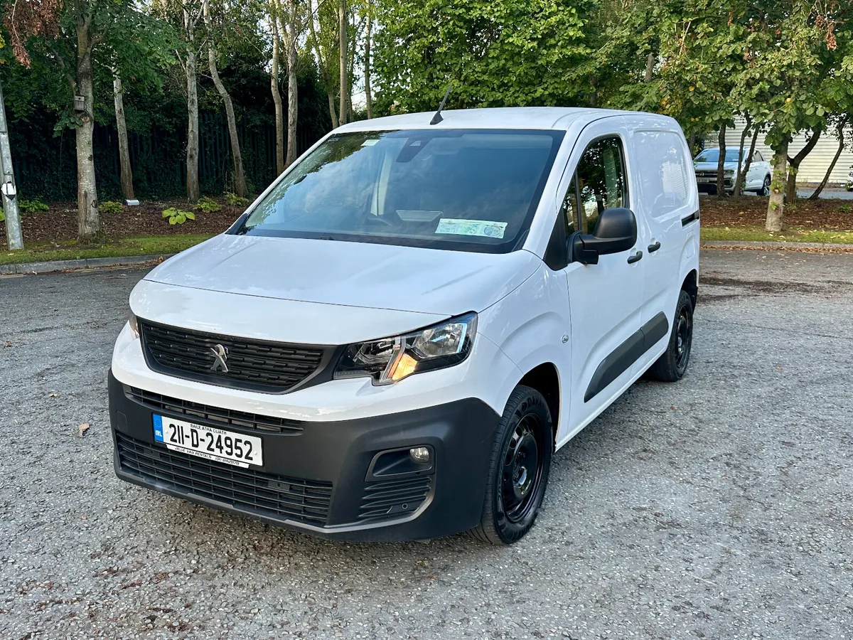 Peugeot Partner Professional Plus 2021 - Image 1