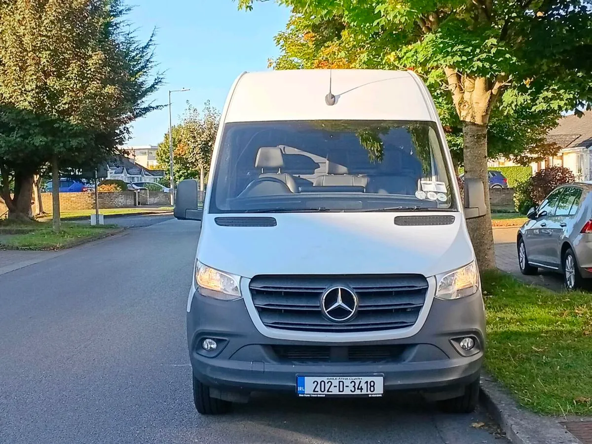 202 Mercedes Sprinter 314CDI LWB Low Kms - Image 2