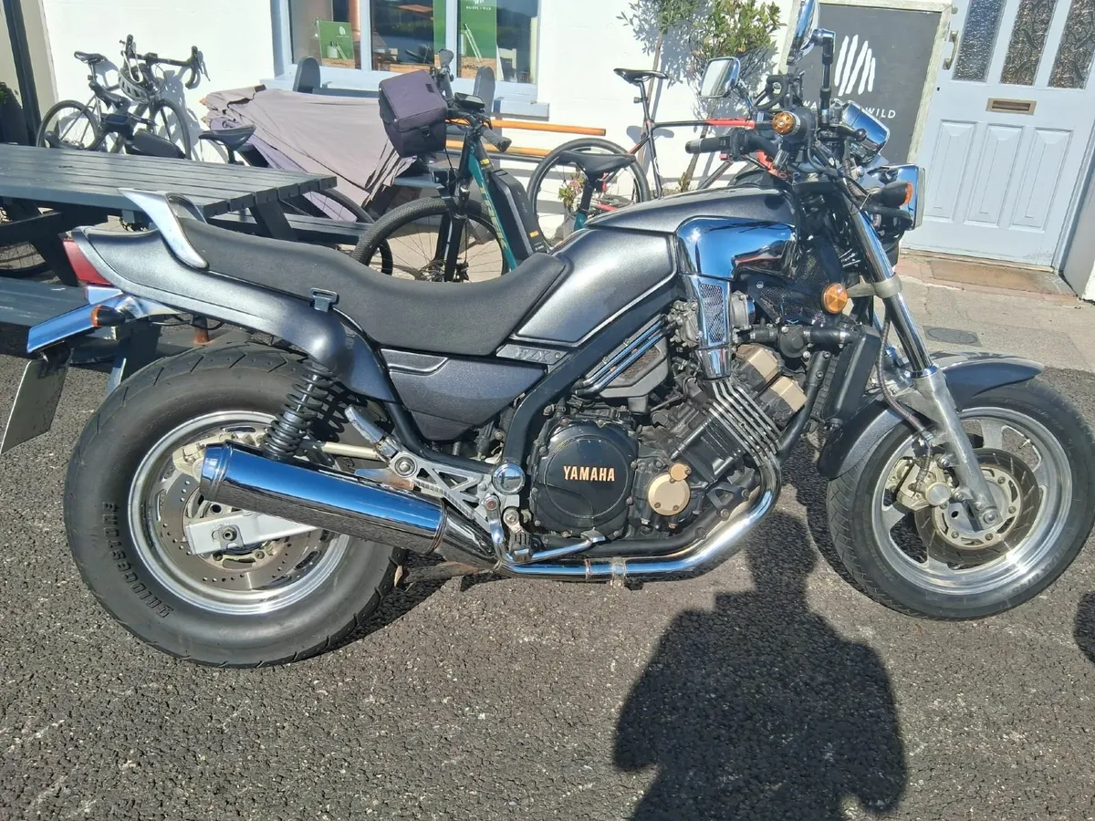 YAMAHA  FZX 750 1987 - Image 3
