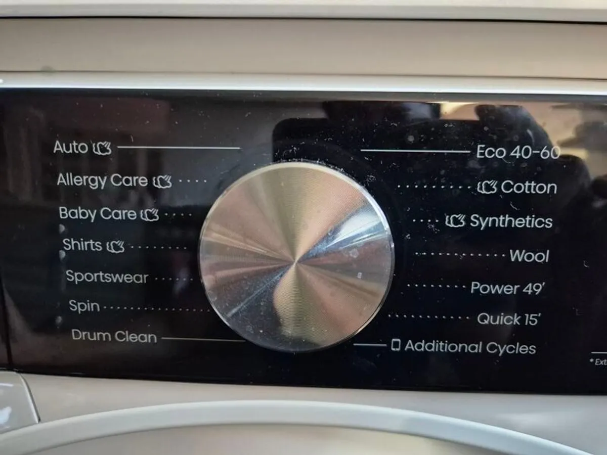 2 weeks old - 12kg HiSense washing machine - Image 3