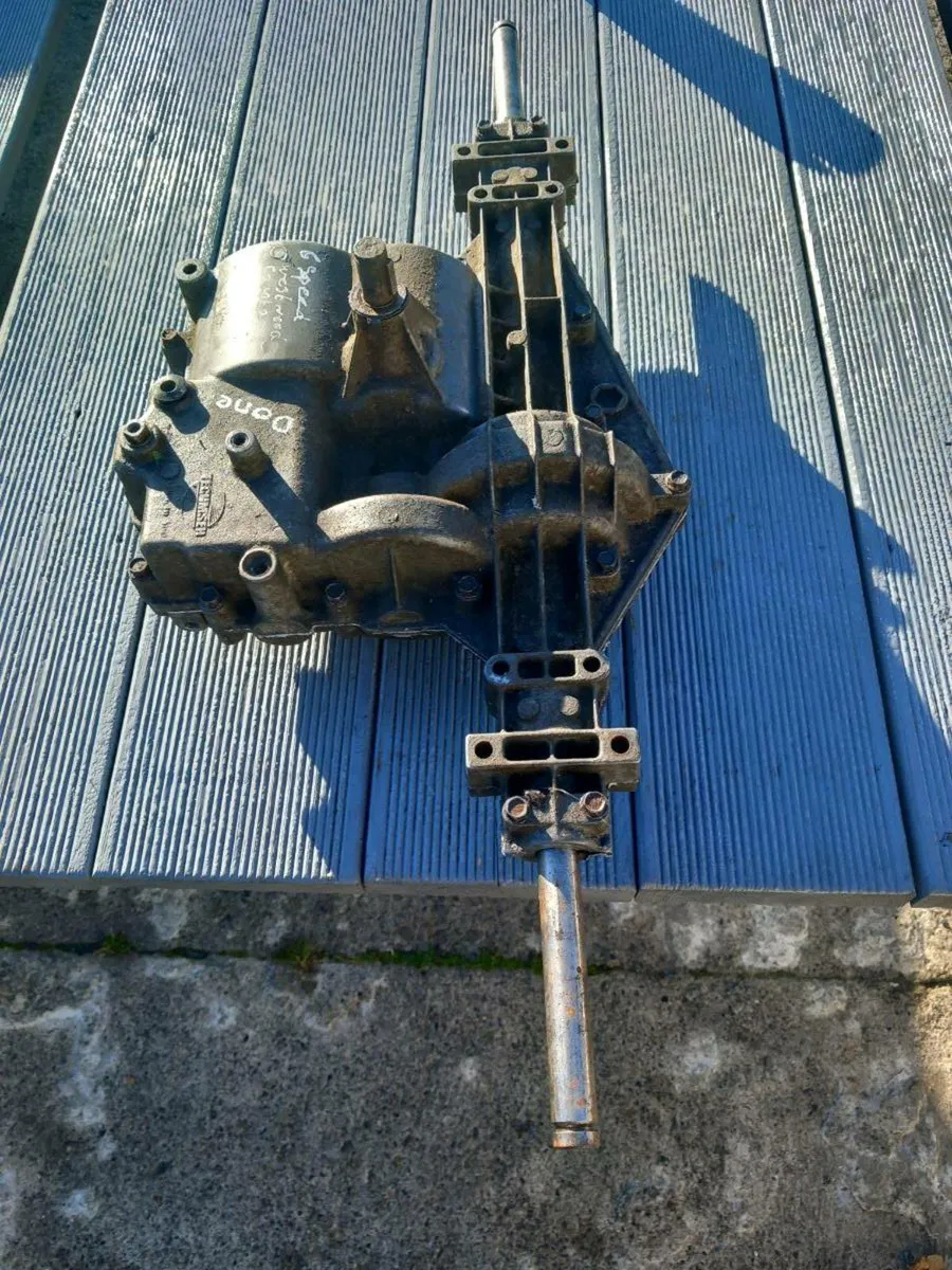 Westwood/Countax manual gearbox for sale - Image 4