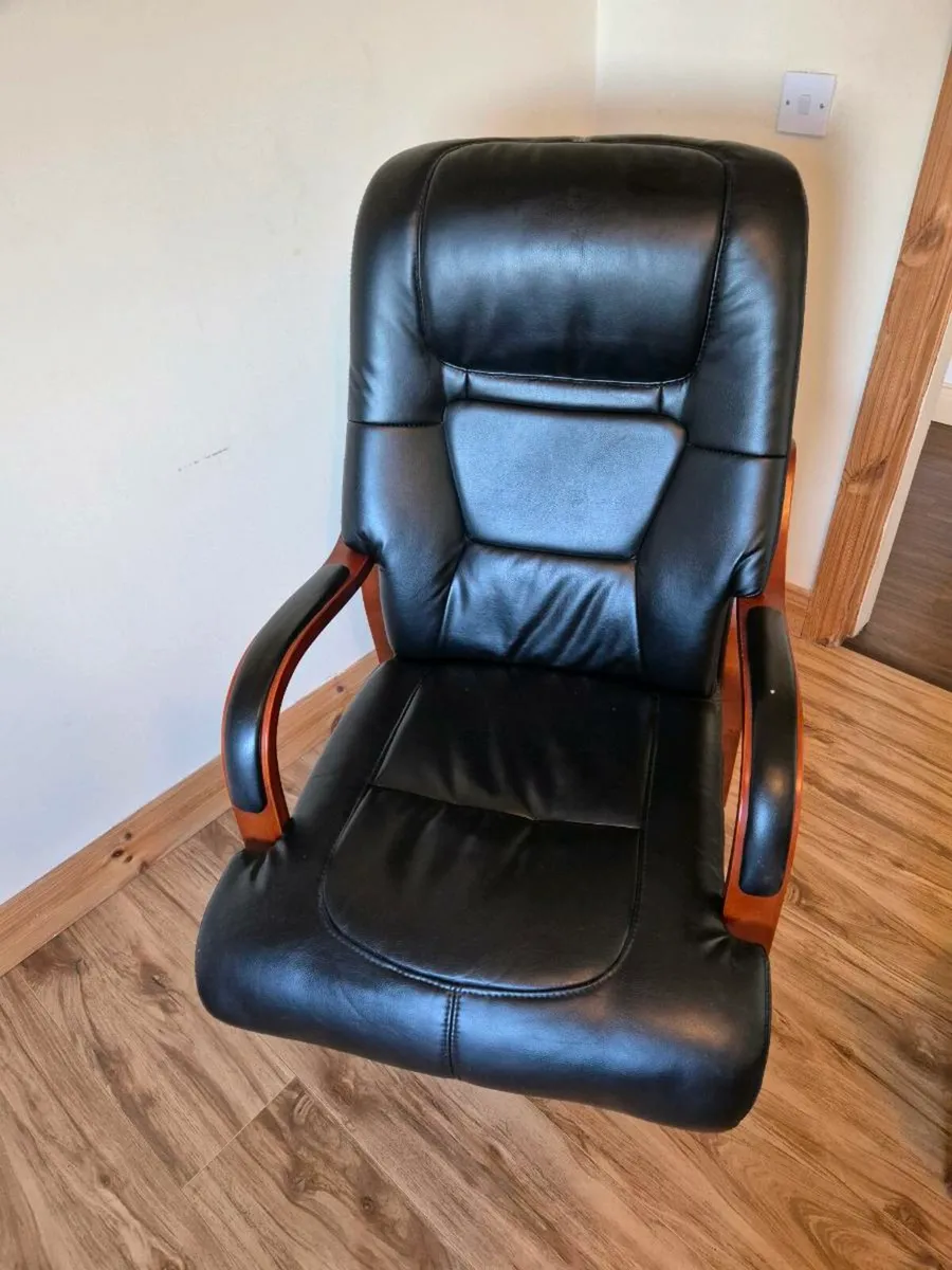 Orthopaedic Chair - Image 1