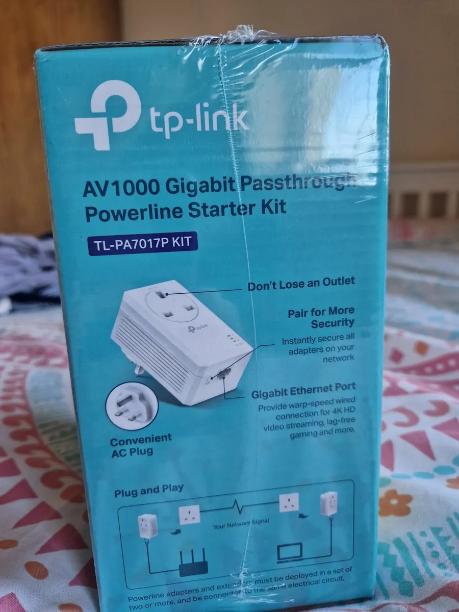 TP-Link TL-PA7017PKIT 1000mb Powerline Adapters - Image 2