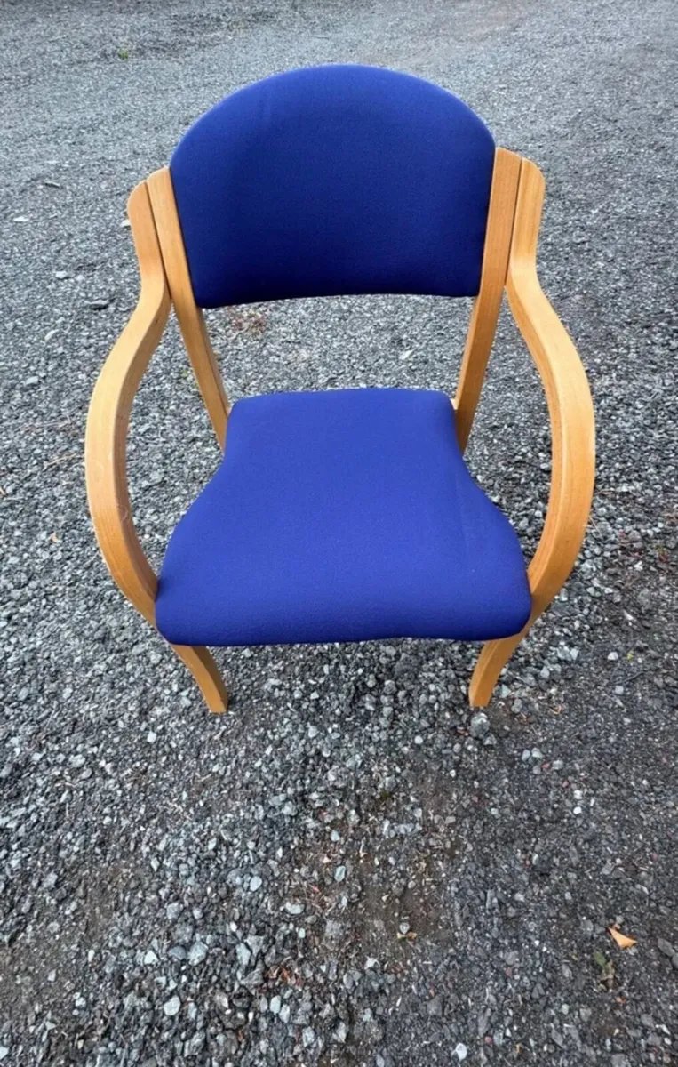 Meeting room/waiting room chairs - Image 2