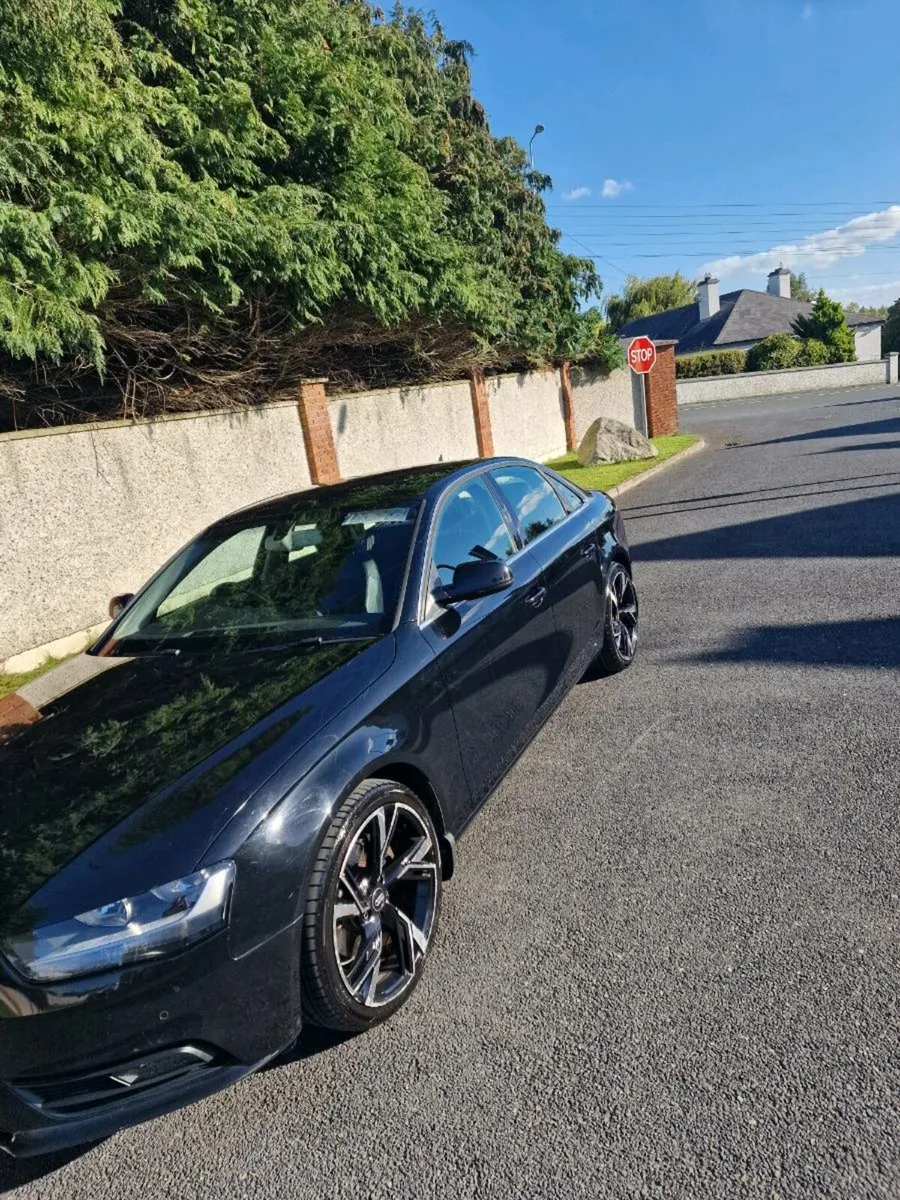 Audi A4 - Image 2