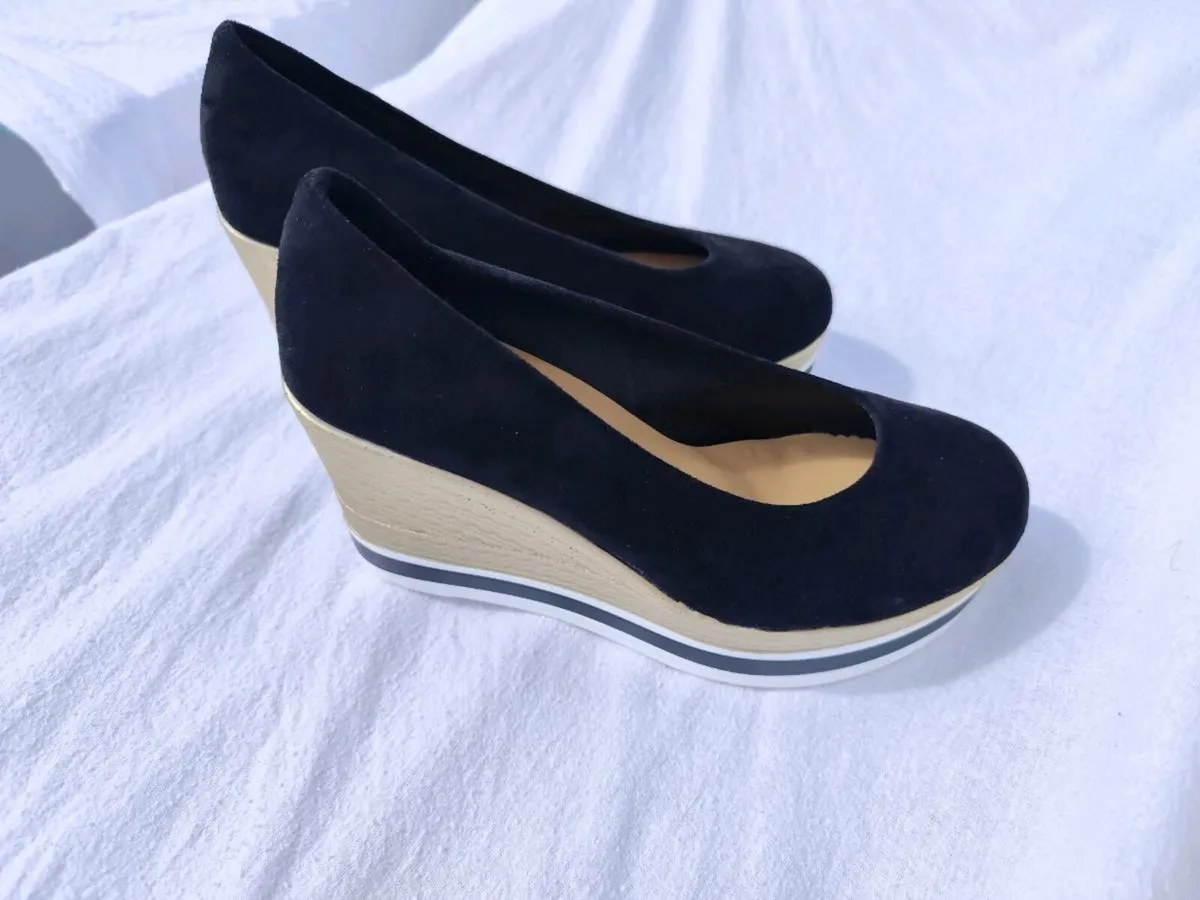 Shoes - Image 1