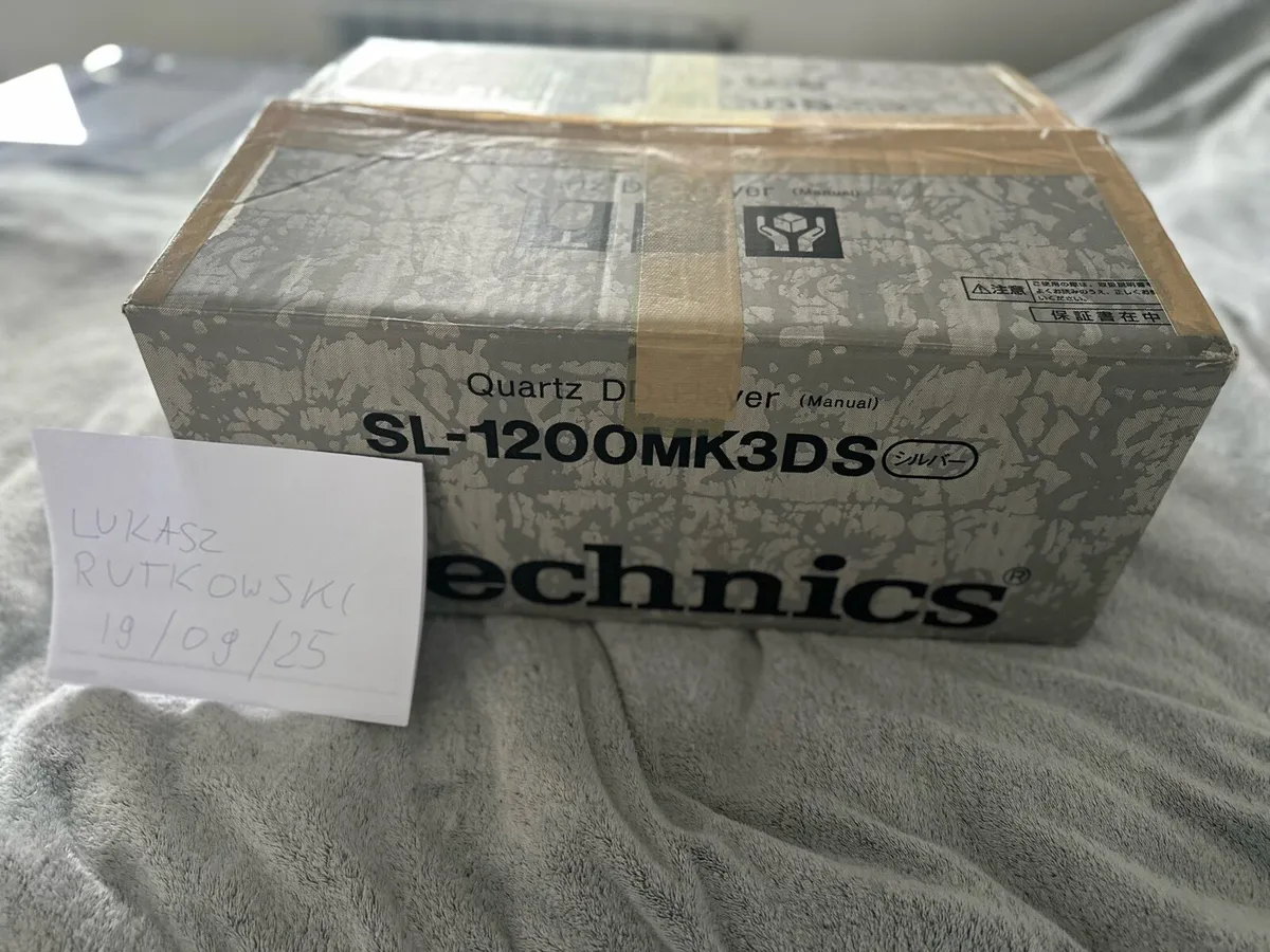 Technics SL1200 - Image 1