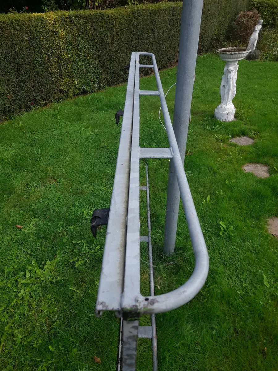 Roof rack €100 ono - Image 4