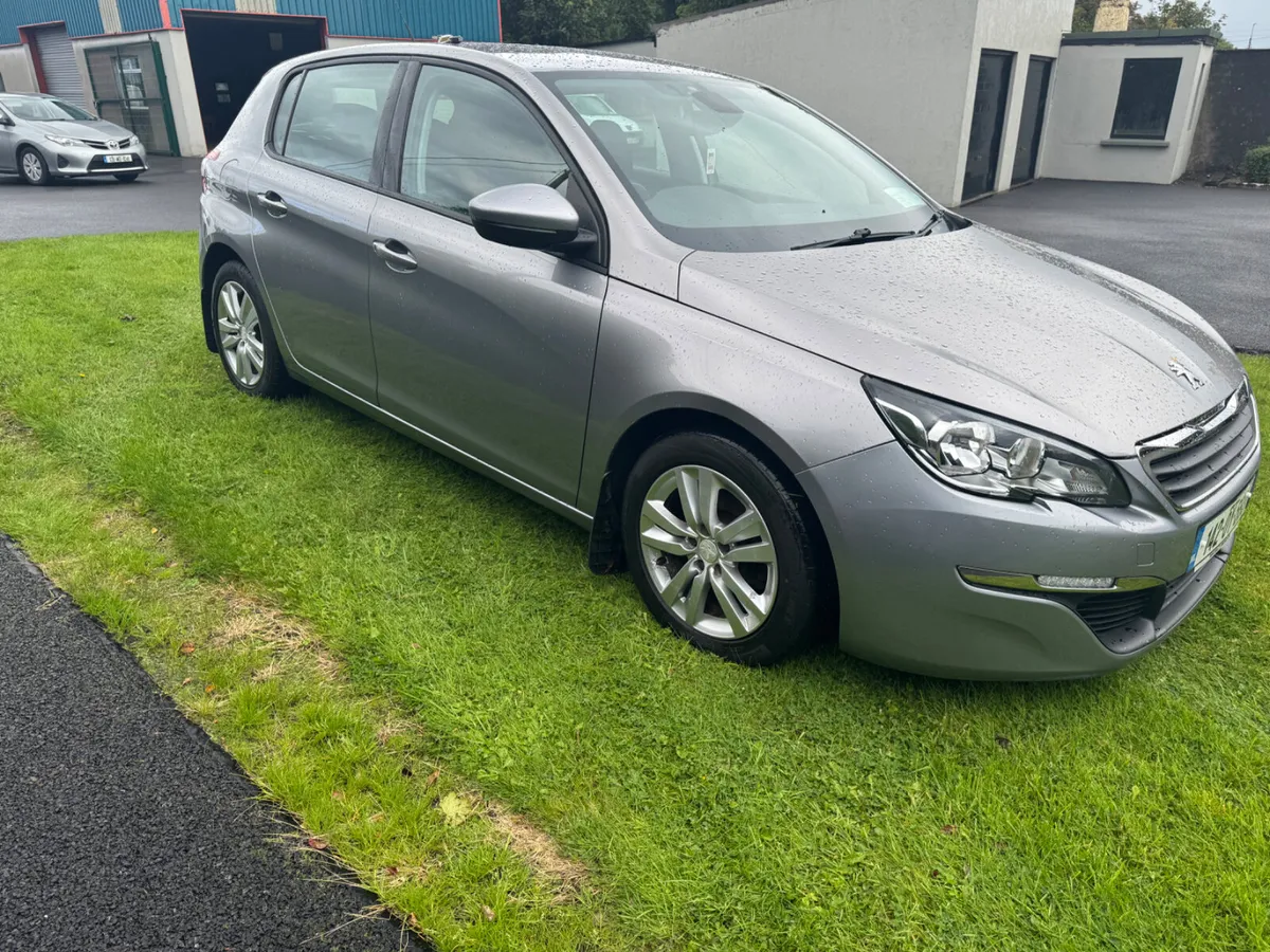 Peugeot 308 2014 - Image 2