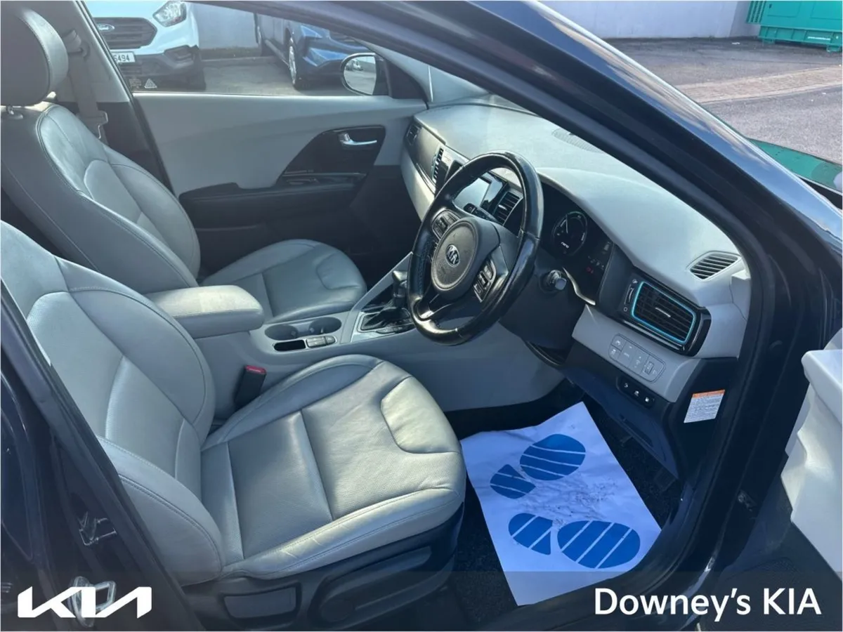 Kia Niro 1.6 Petrol Plug-in Hybrid - Image 2