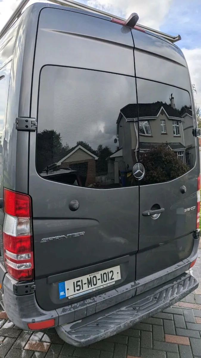 Campervan - Image 4