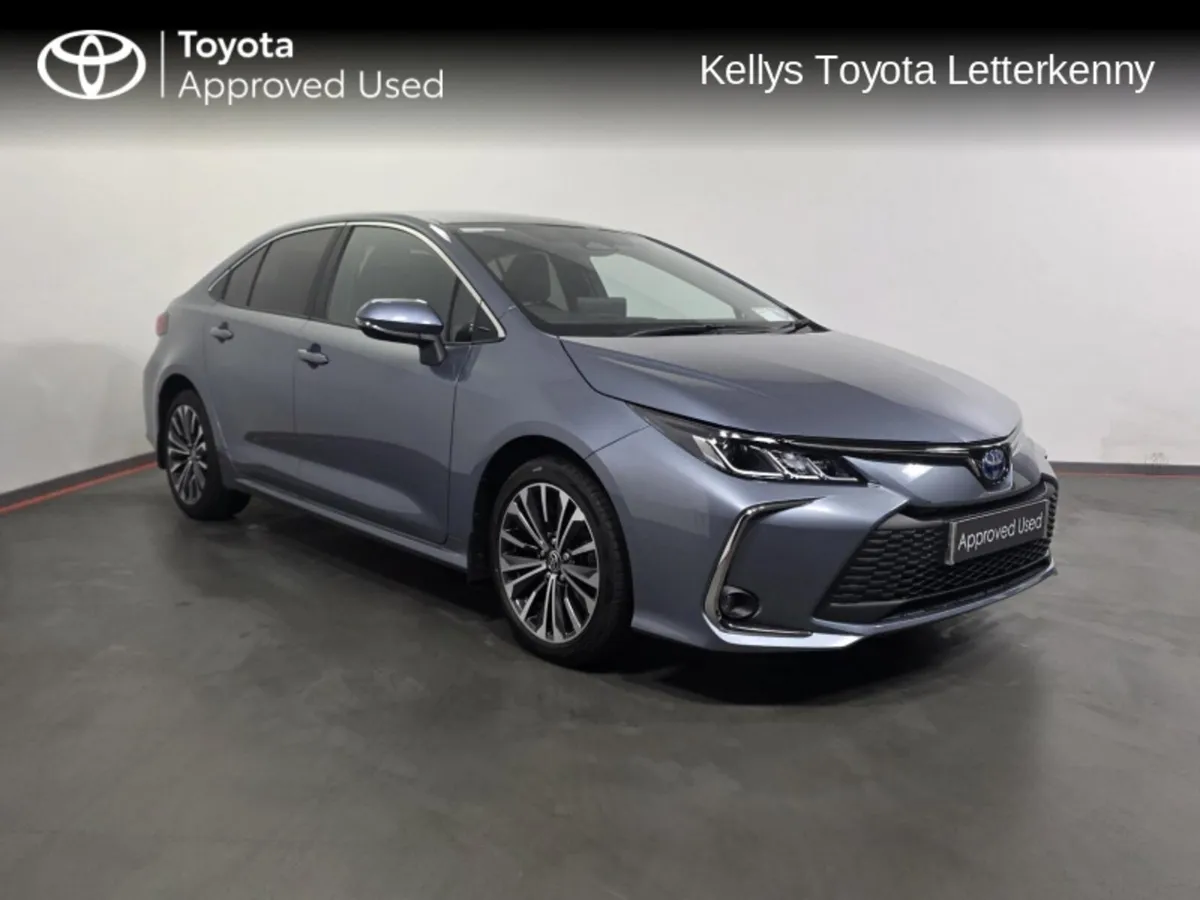 Toyota Corolla COROLLA LUNA SPORT SALOON - GENUINE - Image 1