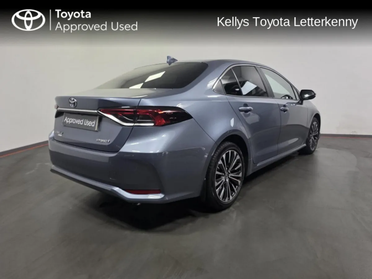 Toyota Corolla COROLLA LUNA SPORT SALOON - GENUINE - Image 2