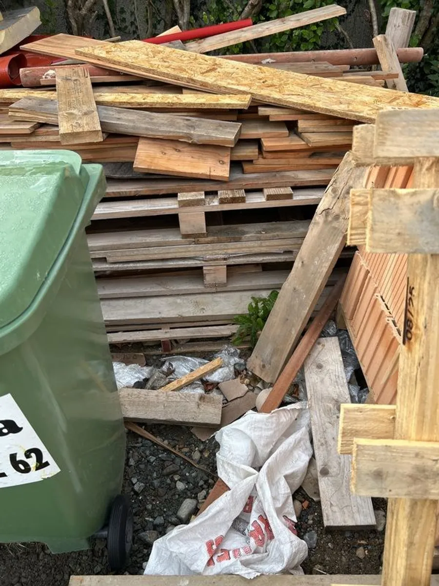 Pallets & timber - Image 3