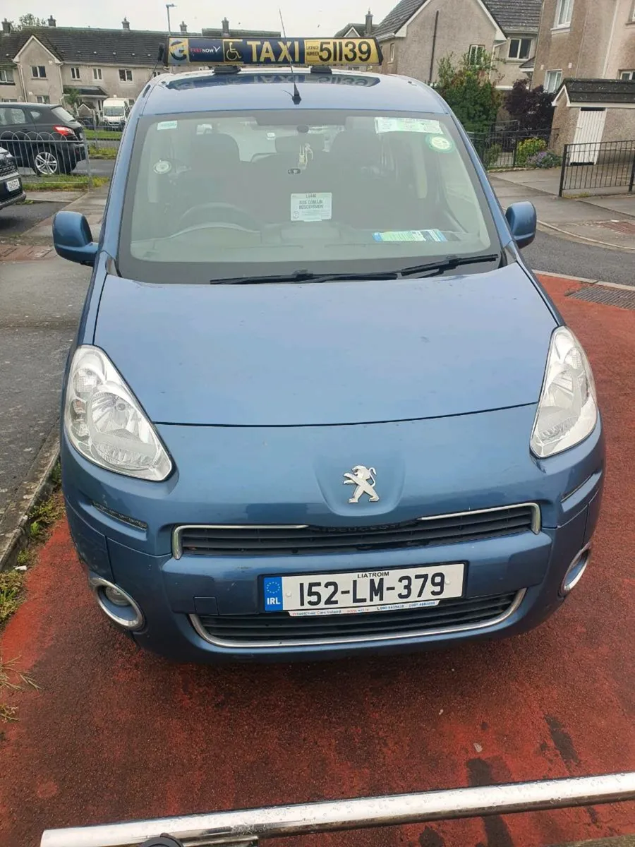 Taxi For Rent - Image 2