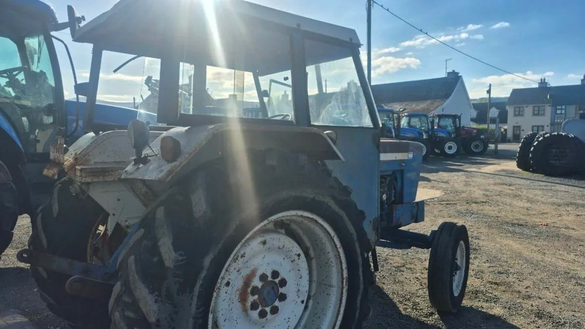 Ford 5000 - Image 3