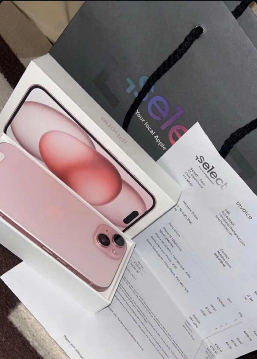 iPhone 15 unlocked - Image 1