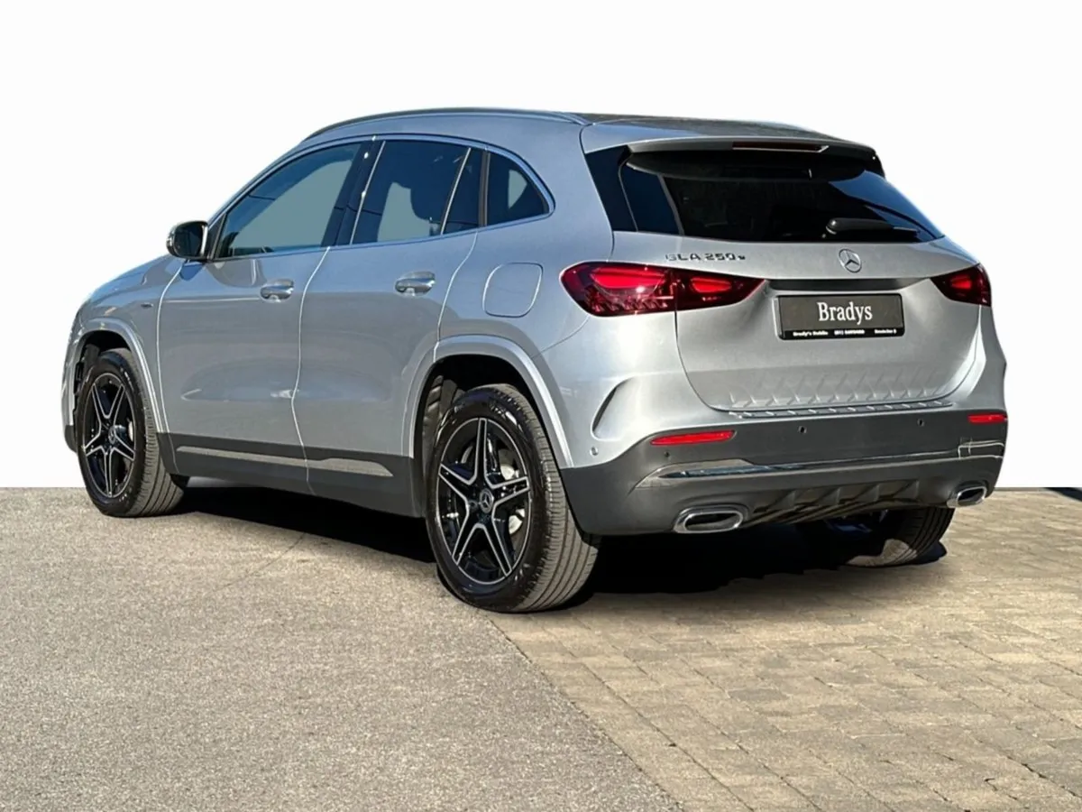Mercedes-Benz GLA Class GLA 250e Plug In Hybrid A - Image 4