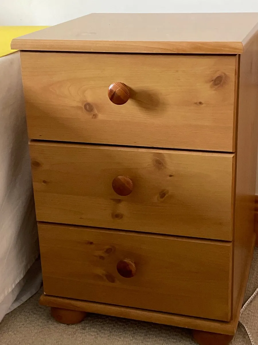 Bed side Tables