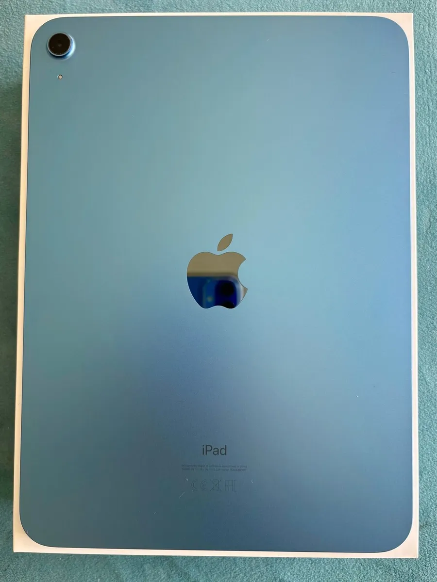 Apple iPad 10th Gen Plus Apple Pencil - Image 4