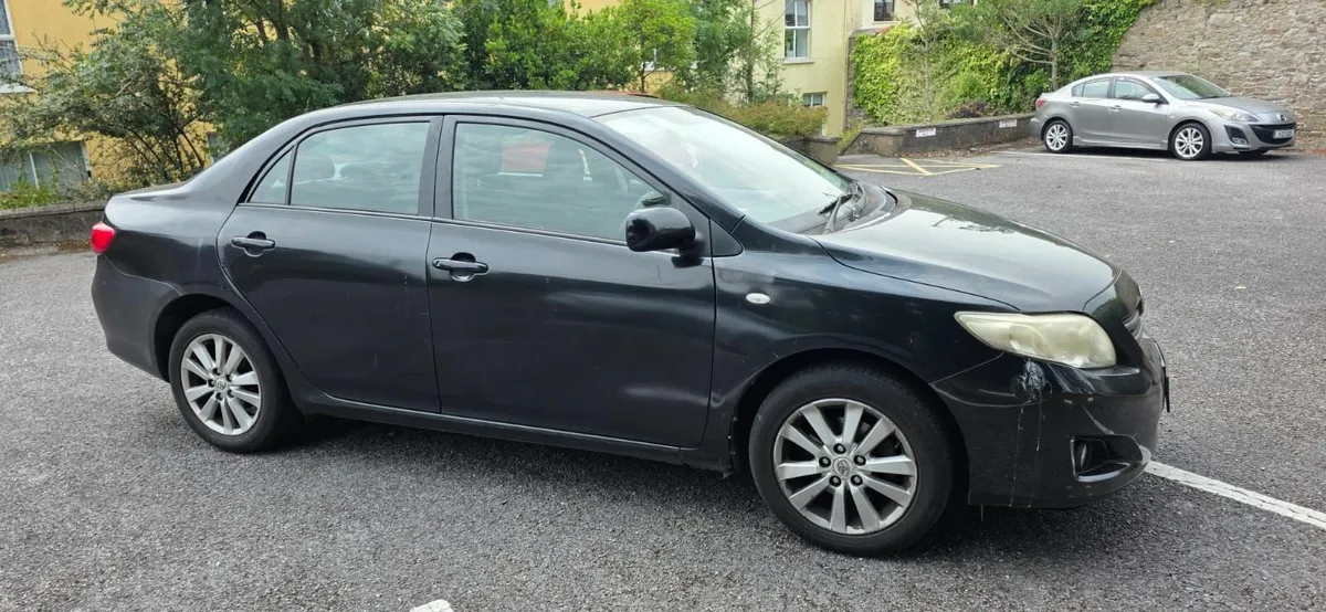 Toyota Corolla 2008 - Image 1